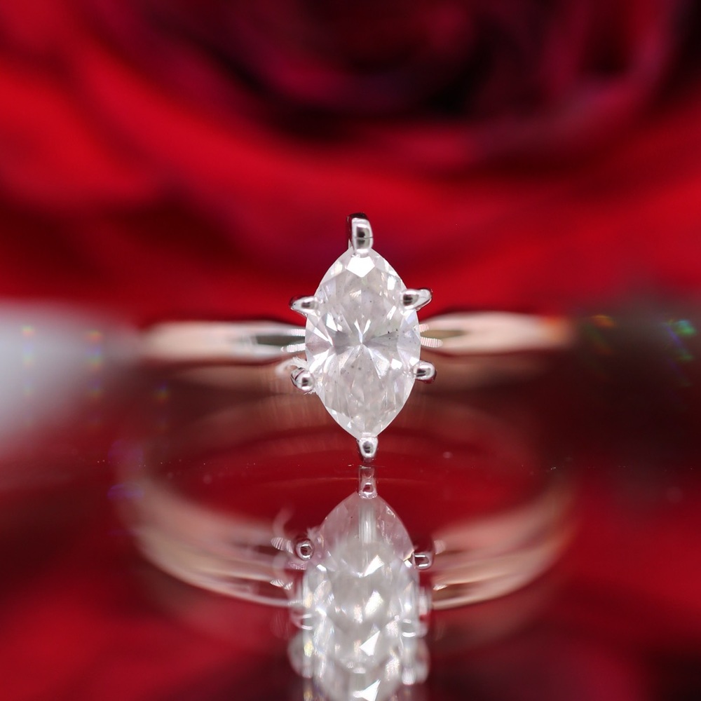 0.90 carat marquise rose gold diamond ring